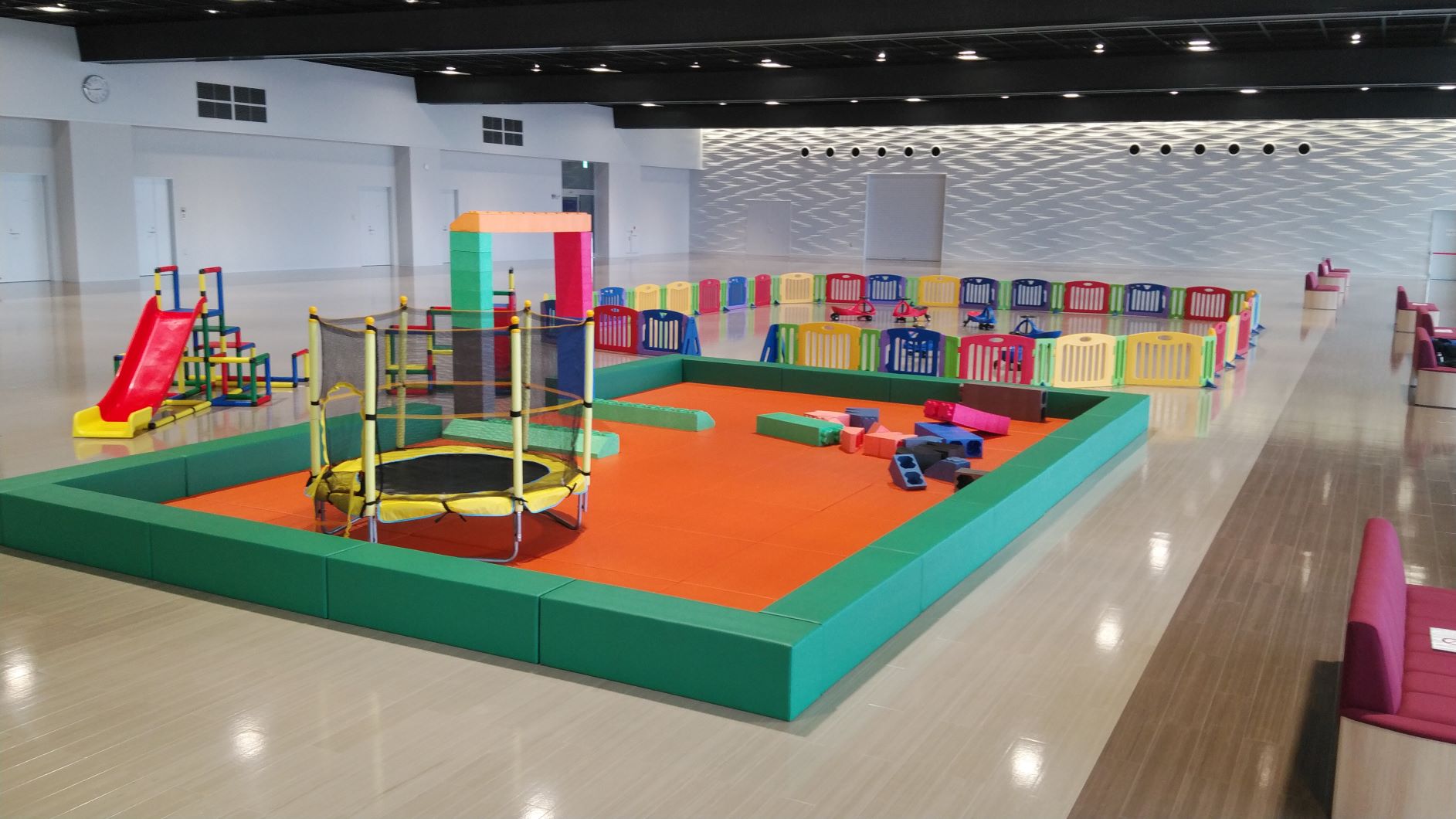 キッズ遊具ランド